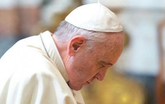 Segundo o Vaticano, Papa Francisco tem noite tranquila no hospital