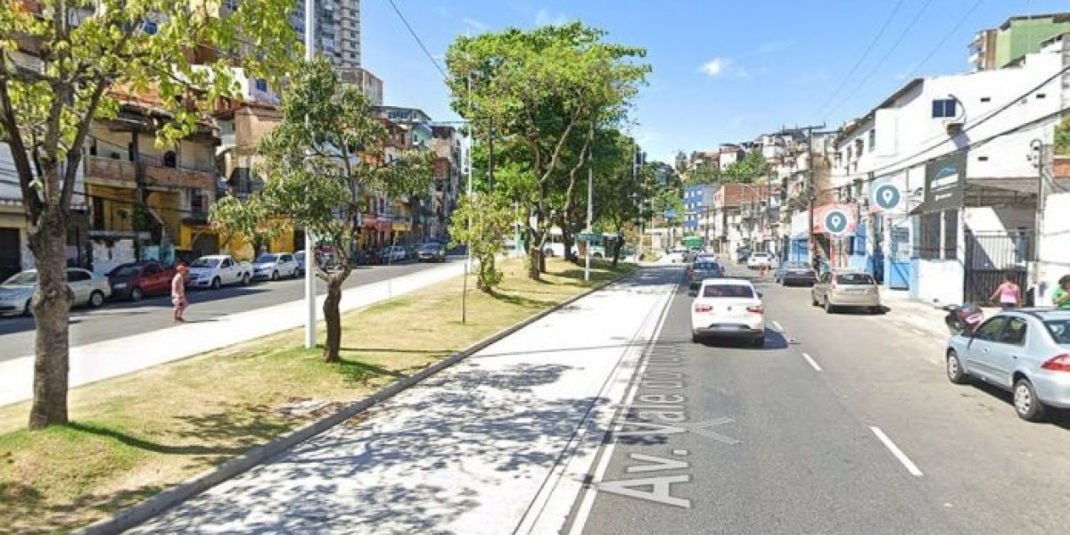 Jovem é assassinado a tiros próximo à Estação da Lapa, em Salvador