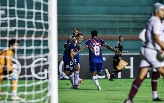 Em súmula, árbitro explica expulsão por peteleco em Jacuipense x Bahia: "Conduta violenta"