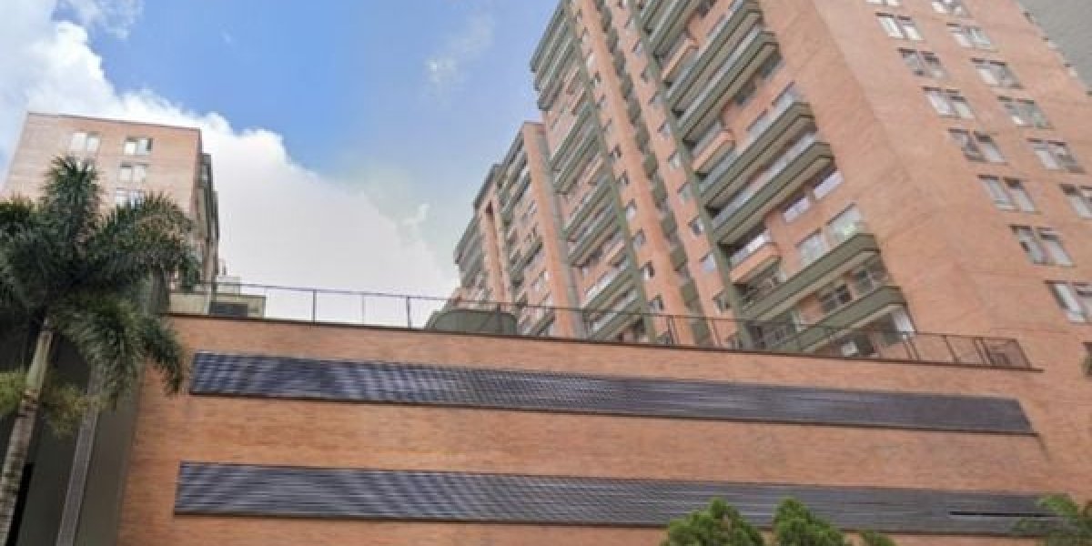 Brasileira de 21 anos morre ao cair do 16º andar na Colômbia; namorado é principal suspeito