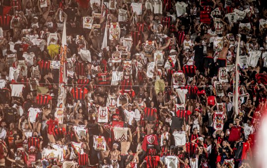 Vitória recebe multa por atraso em partida da Copa do Nordeste