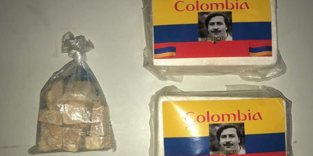 Drogas com foto de Pablo Escobar são apreendidas na Bahia; dois suspeitos são presos