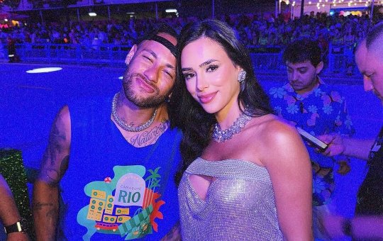 Neymar marca presença no aniversário de Rafaella ao lado de celebridades