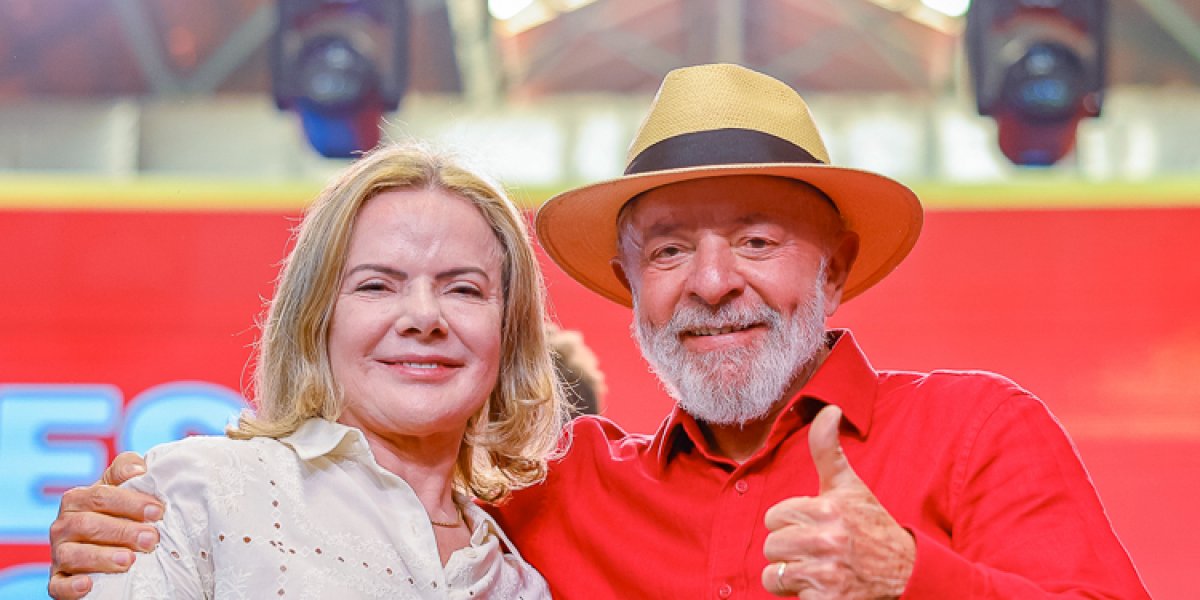Gleisi defende Lula após fala machista e rebate ataques de bolsonaristas