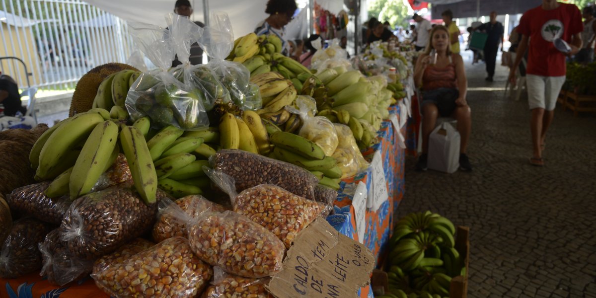 Governo Federal dará fim em taxas sobre importação de alimentos