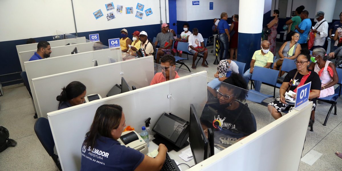 Atendentes das Prefeituras-Bairro recebem capacitação para melhorar atendimento ao cidadão