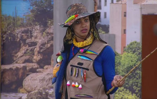 BBB 25: Aline enfrenta madrugada difícil e chora ao cumprir Castigo do Monstro