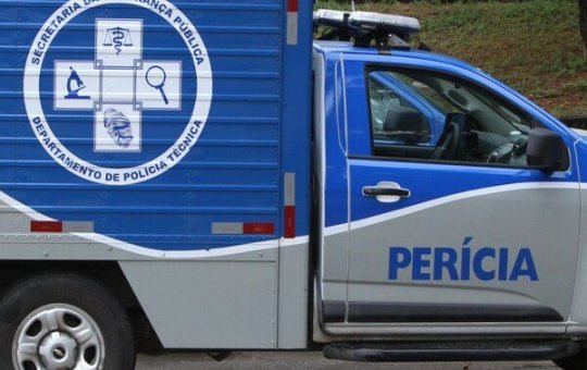 Corpo é encontrado parcialmente carbonizado em viaduto no bairro de São Cristóvão