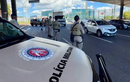 Operação Força Total prende 38 pessoas e apreende 18 armas na Bahia