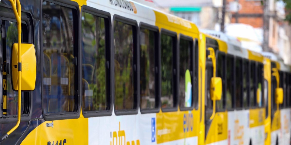 Semob entrega 20 novos ônibus com ar-condicionado; Saiba quais linhas vão operar