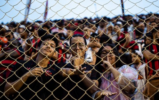 Torcida do Vitória esgota ingressos para Ba-Vi deste domingo (23)