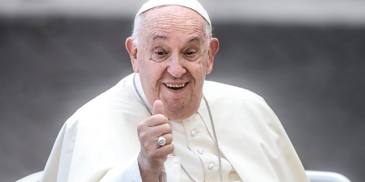 Papa Francisco receberá alta hospitalar neste domingo