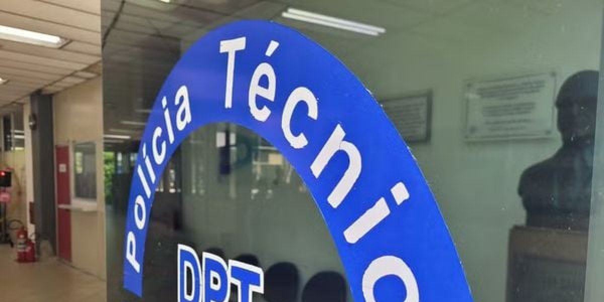 Trabalhador cai de uma altura de 10 metros e morre na Ribeira