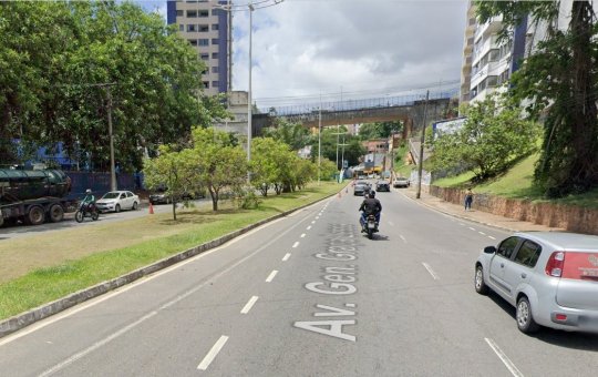 Homem é baleado durante assalto na Avenida Bonocô