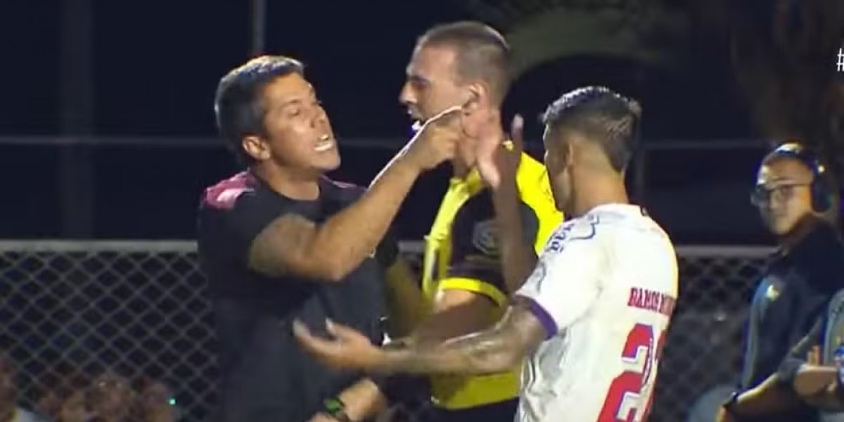 Thiago Carpini explica confusão em Ba-Vi: 'Emoções à flor da pele'