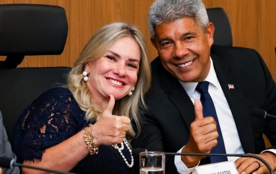 Ivana Bastos reforça compromisso do governo com a Ponte Salvador-Itaparica