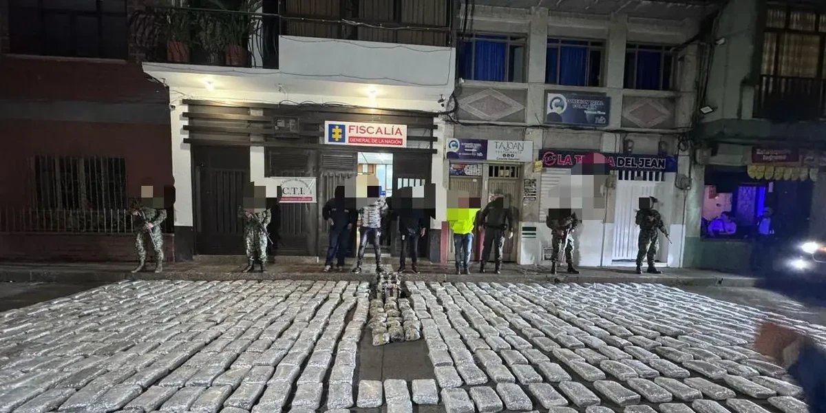 Bombardeio contra cartel da Colômbia deixa nove mortos