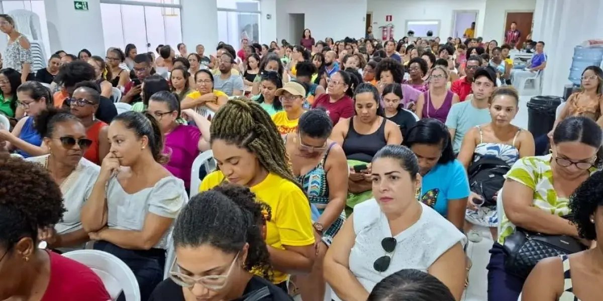 Feira de Santana: Professores vão paralisar atividades por não atendimento de reivindicações