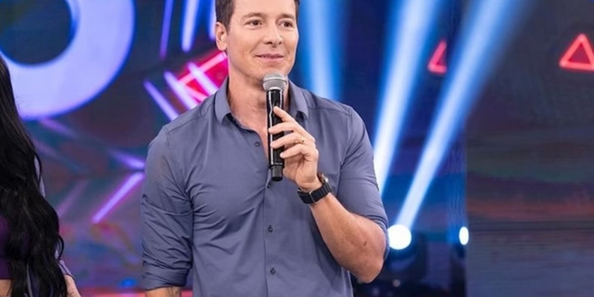 Rodrigo Faro é acusado de induzir fã a golpe