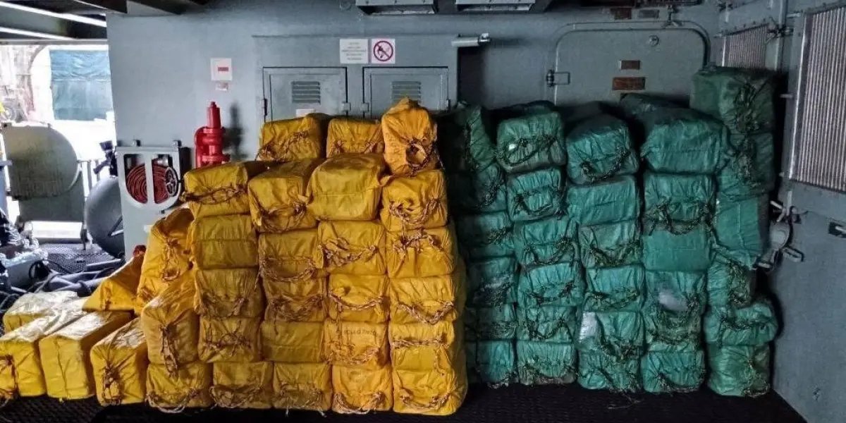 Brasileiros são presos em Portugal com mais de 6,0 toneladas de cocaína em submarino
