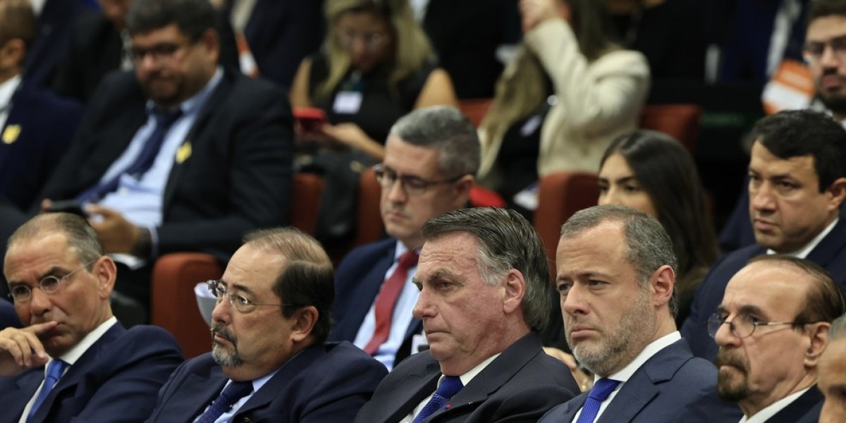 Bolsonaro consegue alivio por conta de vacina; entenda