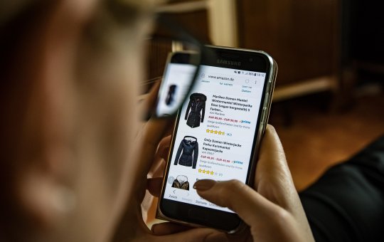 Compras online em sites internacionais ficarão mais caras a partir de terça-feira (1º)