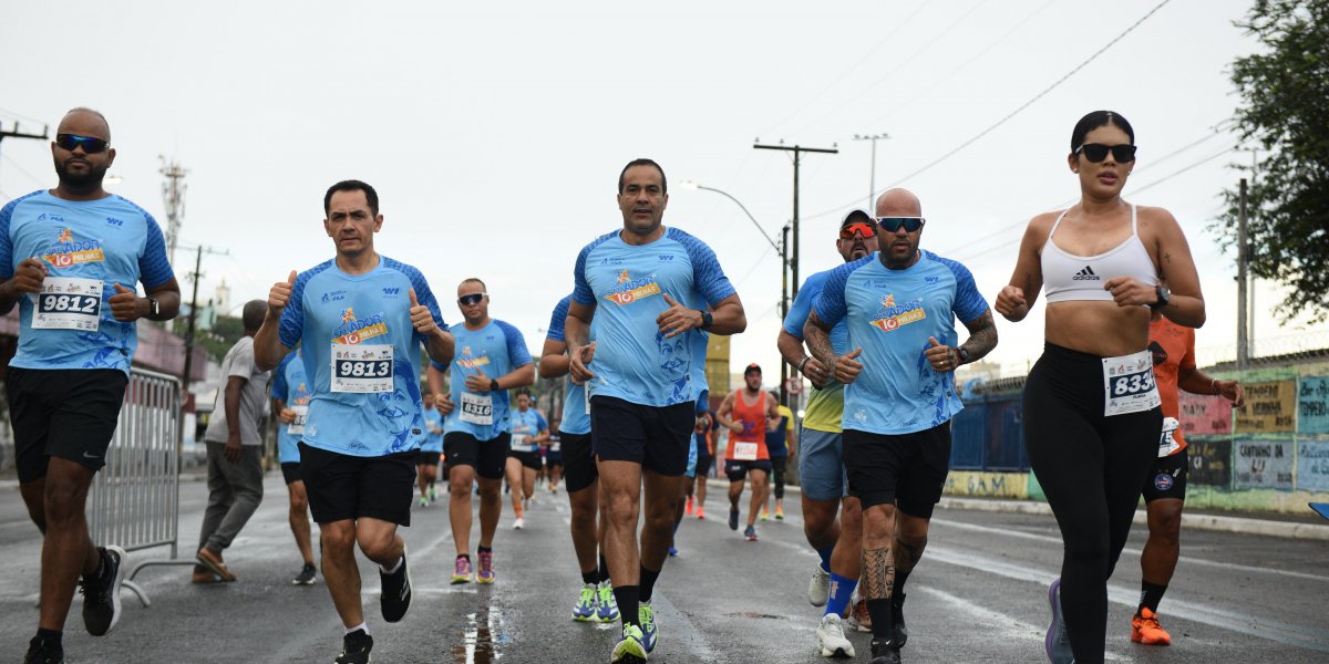 Corrida Salvador 10 Milhas reúne atletas e celebra os 476 anos da capital baiana