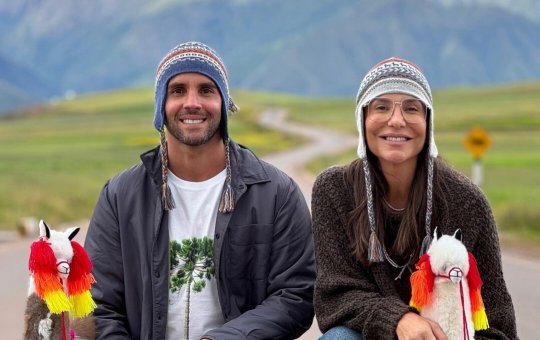 Ivete Sangalo responde seguidor sobre viagem a sós com o marido para o Peru e ironiza: 'Você não veio'