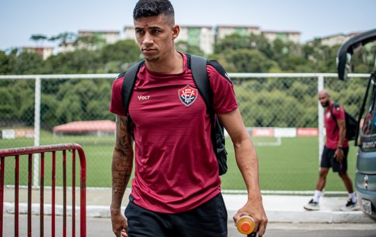 Vitória prepara empréstimo de jogador campeão da Série B em 2023