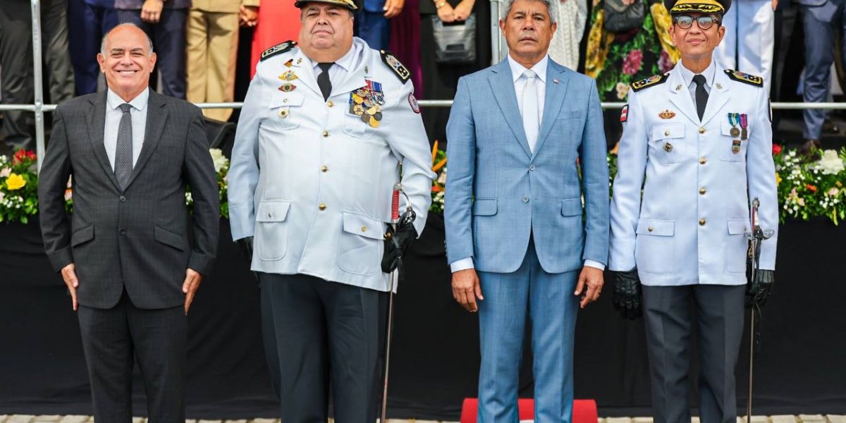 Ex-comandante dos bombeiros questiona exoneração e alfineta Jerônimo: 'Me doeu muito'