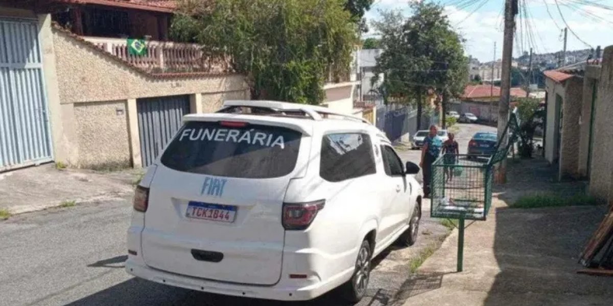 Ex-funcionário é demitido após furtar carro funerário com corpo dentro