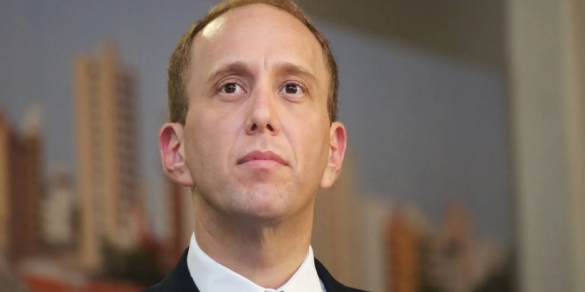 Prefeito 'tiktoker' Rodrigo Manga, anuncia pré-candidatura à Presidência em 2026