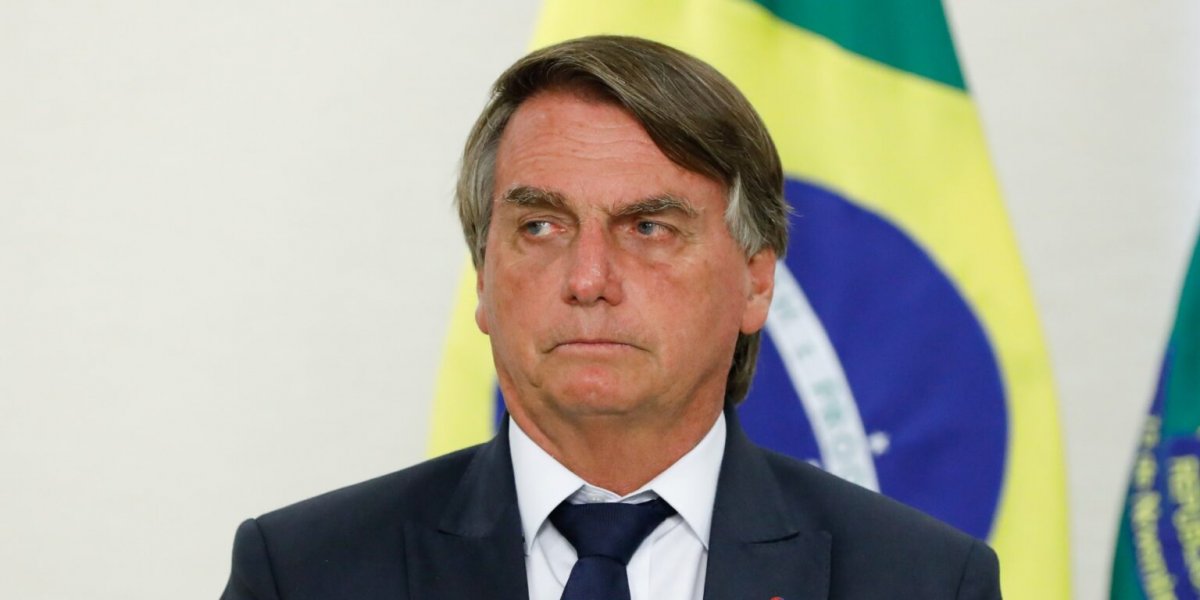 Bolsonaro afirma não passar perto de embaixadas para não ser acusado de tentar fugir