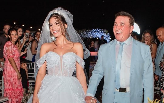 Amado Batista descarta a ideia de ter filhos com a esposa: "Vamos viver juntos e namorar muito"