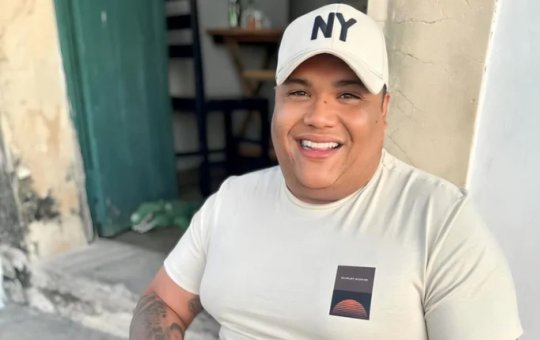 Defesa de 'Vovozona', personagem da turma de Carlinhos Maia, se pronuncia após prisão durante operação policial