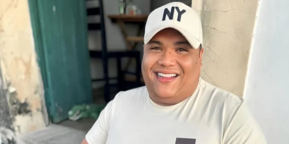 Defesa de 'Vovozona', personagem da turma de Carlinhos Maia, se pronuncia após prisão durante operação policial