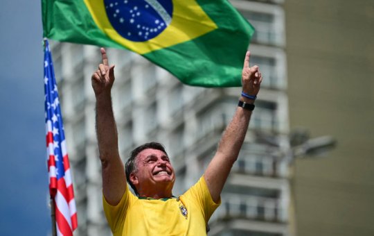 Bolsonaro manifesta esperança em voto de Fux por anistia a condenados do 8 de Janeiro