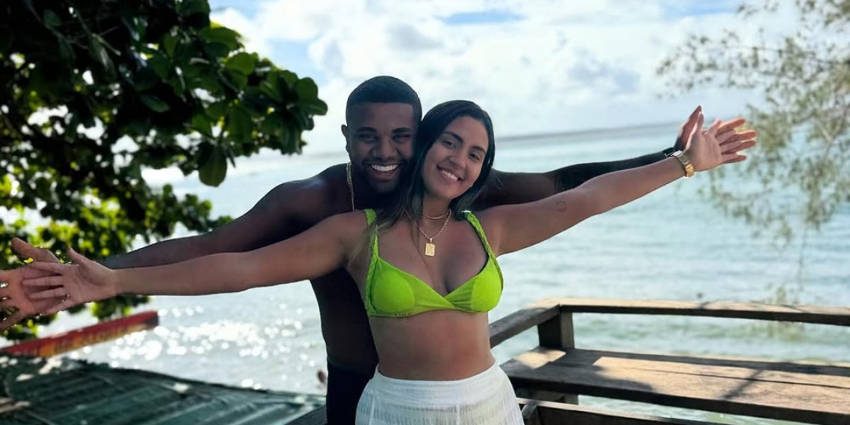 Davi Brito anuncia que será pai: 'Papai calabreso na área'