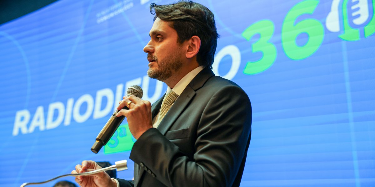 Ministro de Comunicações do Governo Lula pede demissão nesta terça-feira (8)