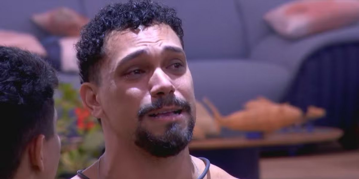 BBB 25: Vinícius abre o coração e revela bissexualidade em conversa com Delma e Guilherme