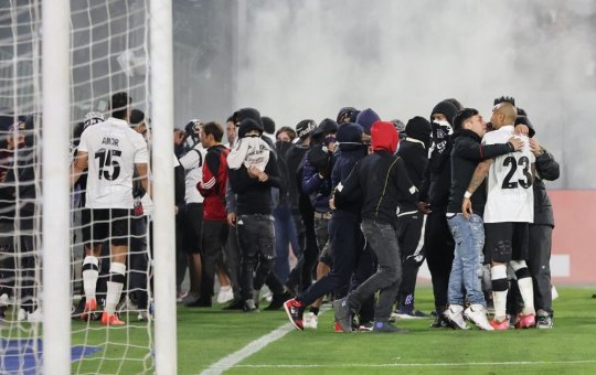 Colo-Colo pode ser excluído da Libertadores; saiba mais