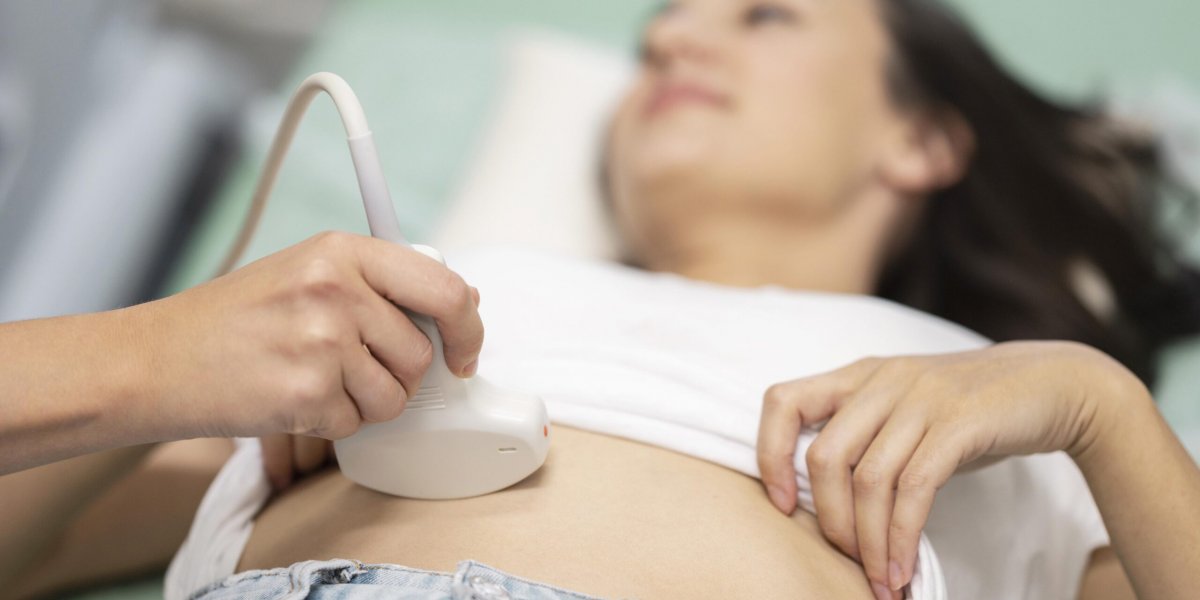 Projeto de lei na Bahia pode tornar obrigatória a notificação de gravidez de alunas menores de 14 anos