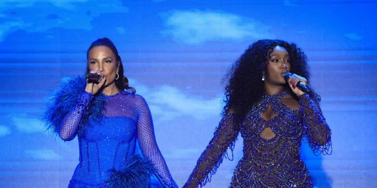 Ivete Sangalo e IZA se apresentam juntas em show em São Paulo; veja vídeo