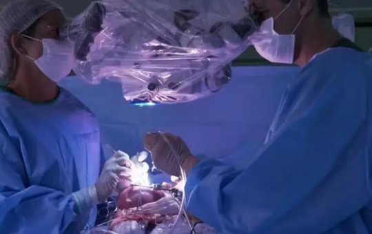 SUS realiza cirurgia fetal inovadora no Rio para corrigir malformação em bebê