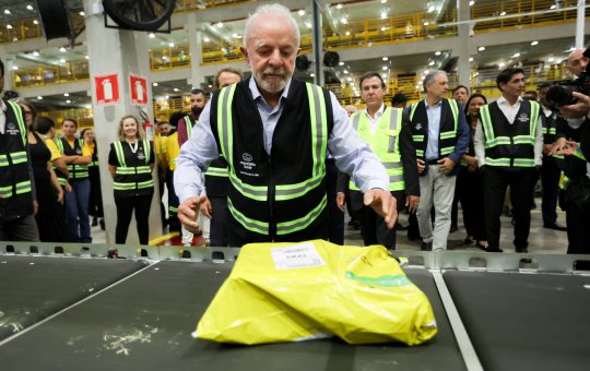 Governo Lula pode aumentar salário mínimo; Entenda