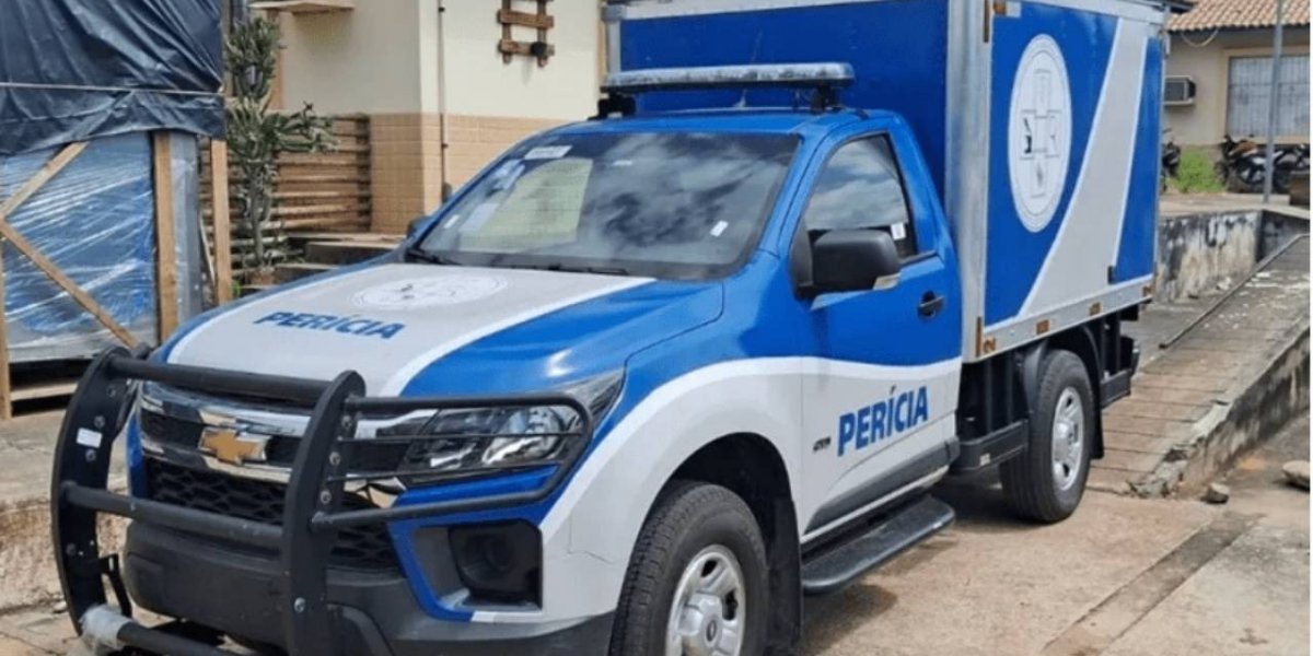 Homem é encontrado morto em estado avançado de decomposição dentro de apartamento no bairro de Nazaré