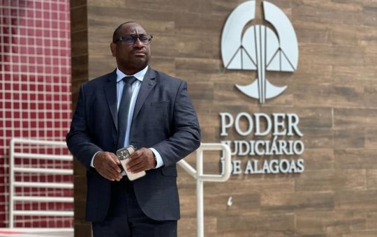 Suspeito de agredir companheira, advogado e influenciador João Neto tem prisão preventiva decretada em Maceió