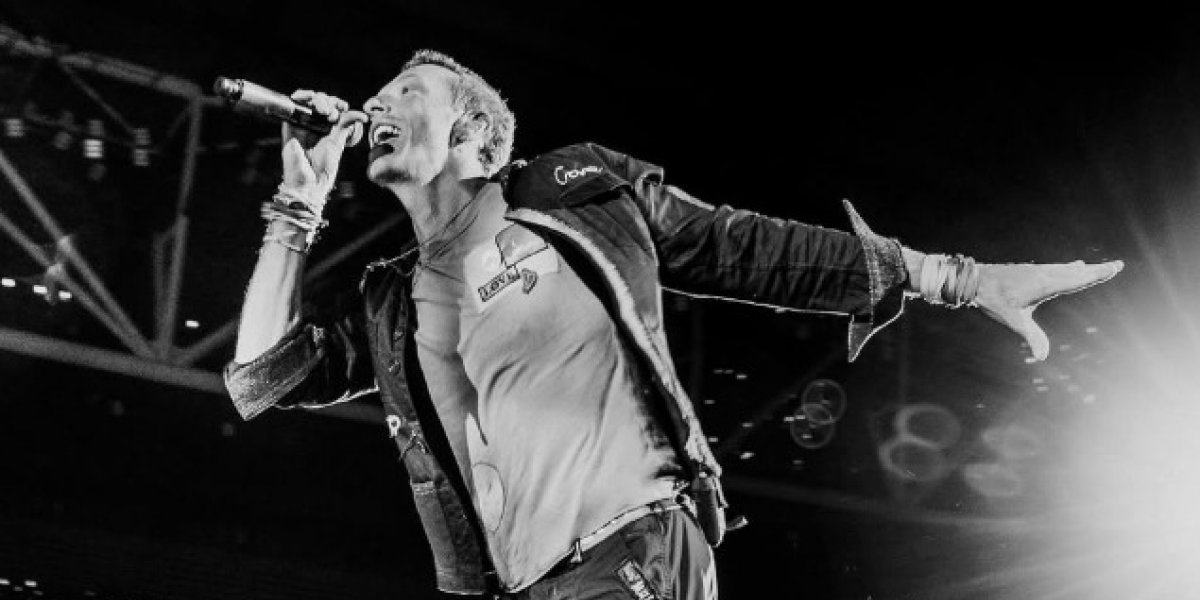 Vocalista de banda internacional revela batalha contra a depressão