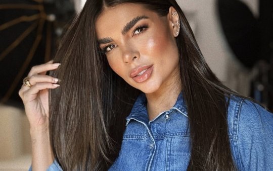 Ex-miss conta que foi presa e deportada dos EUA por levar medicamento proibido na bagagem