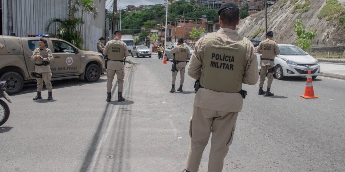 Homem é preso em flagrante por tráfico de drogas em Santo Amaro